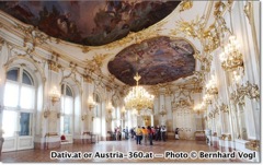 Great Hall in Schonbrunn Palace